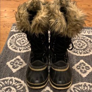 Sorel Joan of Arc boot